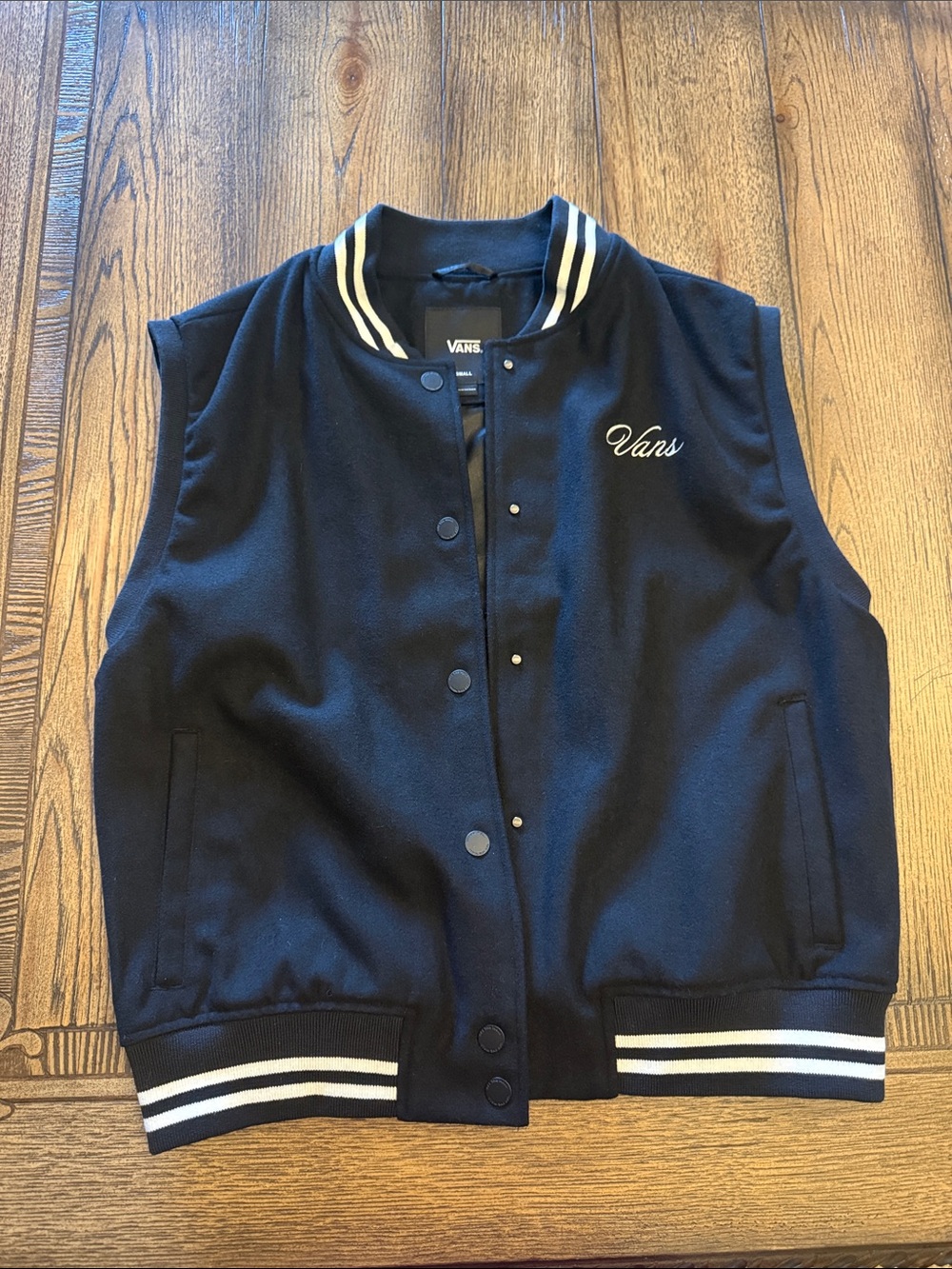 Vans Piper Stadium Vest in Black and White for Women